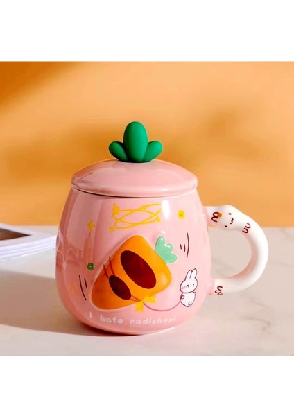 Havuç Desenli Kaşıklı Kapaklı Seramik Kupa Bardak Mug Renkli Kaliteli Hediyelik Doğum Günü Arkadaş