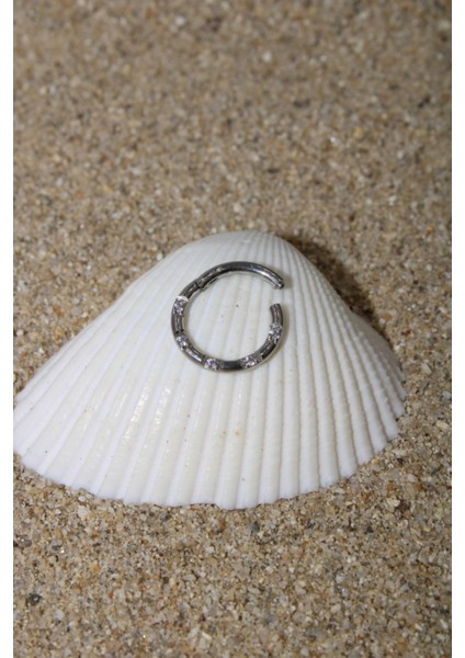 Piercing Cerrahi Çelik Piercing Zirkon Beş Taşlı Klipsli Kıkırdak Septum Tragus Conch Silver Renk fiyatları