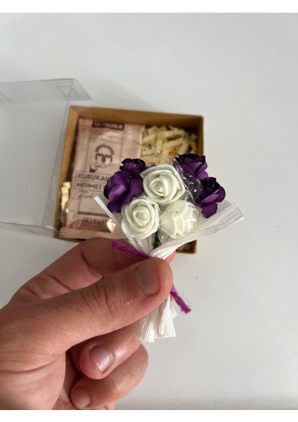 Sevgiliye Özel Günlerinizde Sevdiklerinize Hediye Edebiliceğiniz 10 Adet Cicek ve Kahveden Oluşan Kraft Kutular fırsatları