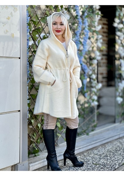 N33042 Kapüşonlu Göğüs Altı Ipli Angora Kaban Krem indirimleri