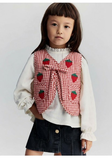 Kız Çocuk Pamuklu Kırmızı Ekose Çilek Nakışlı Yelek - Bağcıklı fiyatları