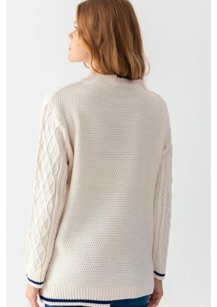 Bisiklet Yaka Örgü Detaylı Triko Kazak AW25KZ0041