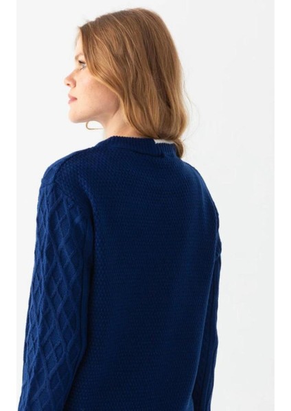 Bisiklet Yaka Örgü Detaylı Triko Kazak AW25KZ0041