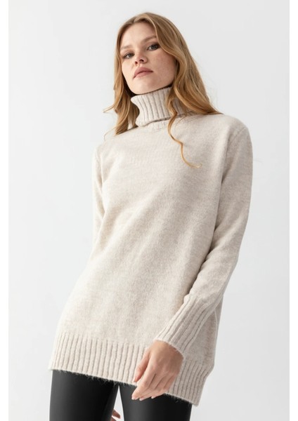 Basic Balıkçı Yaka Midi Boy Triko Kazak AW25KZ0048 modelleri