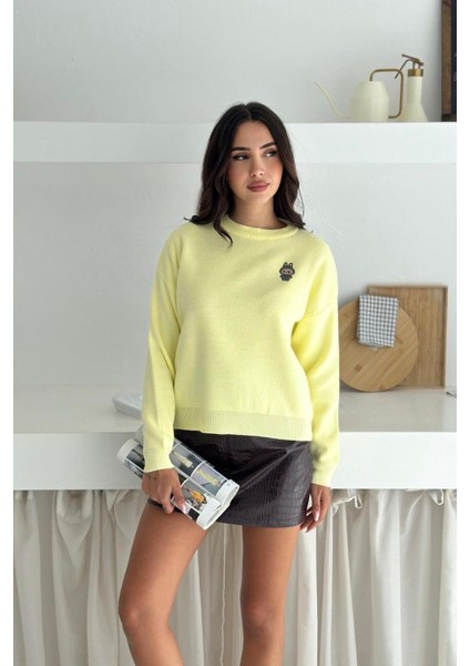 Labubu Işlemeli Oversize Yumuşak Dokulu Triko Kazak AW25KZ0045