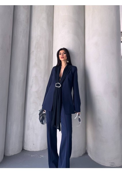 Kadın Takım Elbise Kemerli Ceket Düz Paça Pantolon fiyatları