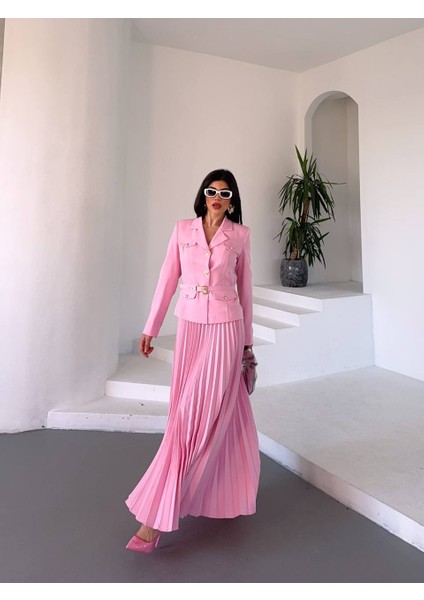 Kadın Kemerli Gold Düğmeli Premium Ceket Pileli Uzun Etek Takım Elbise