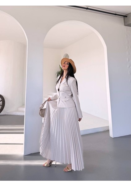 Kadın Kemerli Gold Düğmeli Premium Ceket Pileli Uzun Etek Takım Elbise