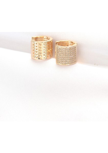 Pirinç Gold Renk Taşlı Minimal Küpe