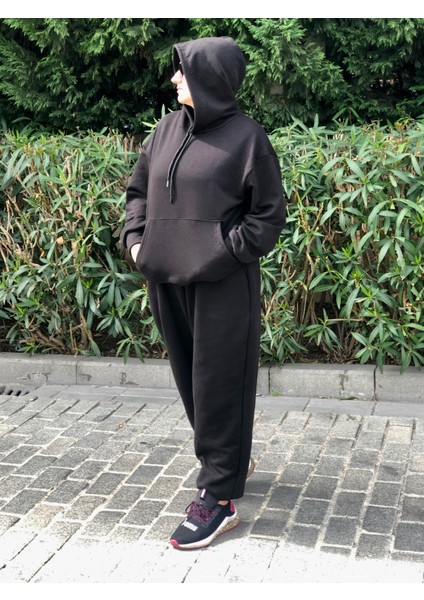 Oversize Kadın Eşofman Takımı Kapüşonlu Sweatshirt ve Pantolon