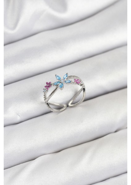 Pirinç Gümüş Renk Zirkon Taşlı Mavi Çiçekli Kadın Yüzük