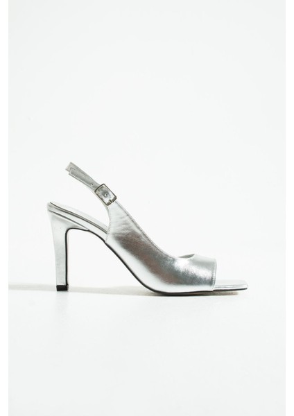 Kadın Gümüş Metalik Ince Topuklu Sandalet modelleri