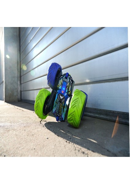 201105010 Rc Dickie Uzaktan Kumandalı Akrobatik Cyber Flip Araç fiyatları