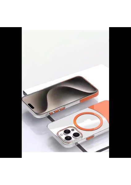 iPhone 15 Pro Pc Suit Magsafe Kapak fiyatları