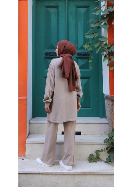 Yanları Cepli Iki Iplik Triko Takım