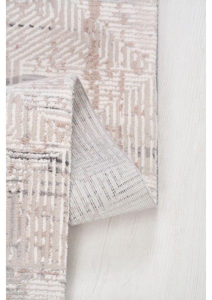 Volora Halı Koleksiyonu | Yumuşak Dokulu, Modern Ince Form, Tozumaz ve Kolay Temizlenebilir indirimleri