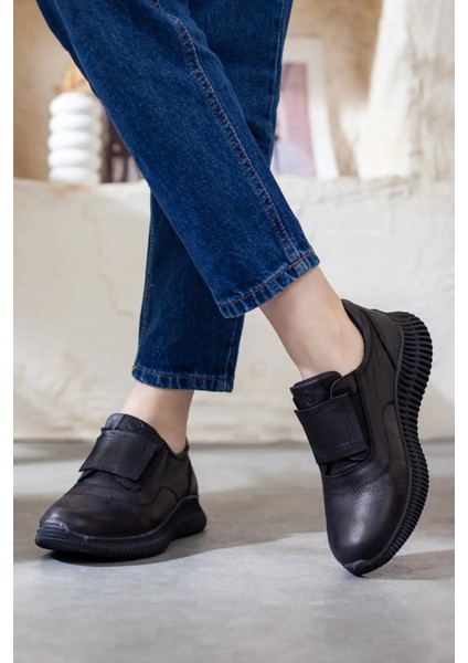 3475 Günlük Kadın Deri Lastikli Ayakkabı fırsatları