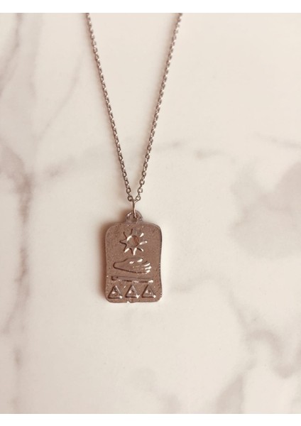 Madalyon Figürlü Çelik Zincirli Rodyum Kaplama Kolye