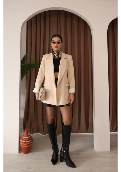 Kadın Taş Kol Detaylı Blazer Ceket fiyatları