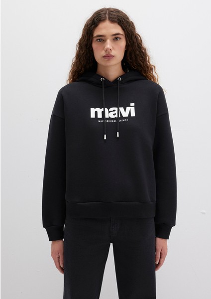 Mavi Logo Baskılı Kapüşonlu Siyah Sweatshirt 168334-900