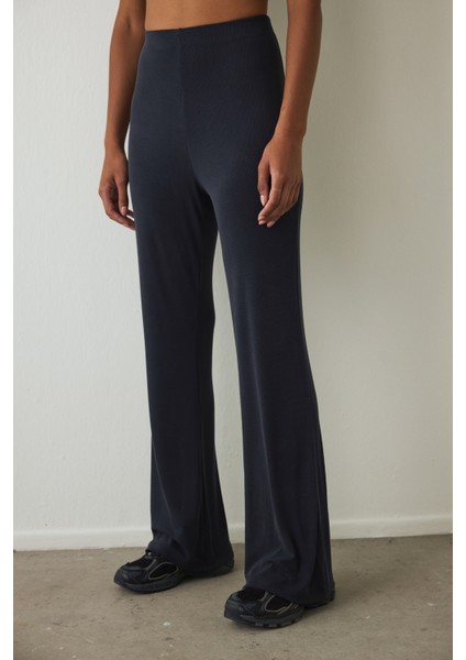 Siyah Modal Yüksek Bel Fitilli İspanyol Paça Tayt fiyatları