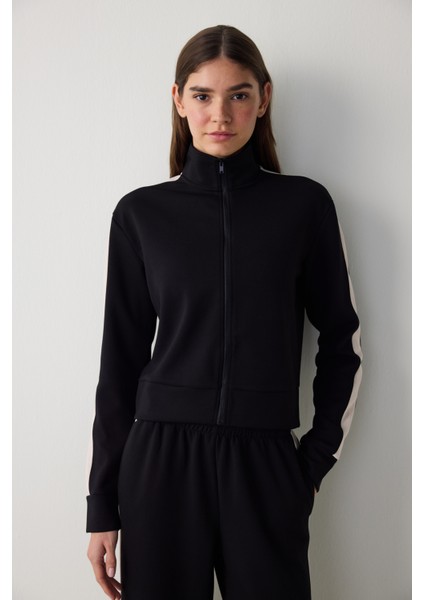Siyah Silky Feel Dik Yaka Spor Ceket modelleri