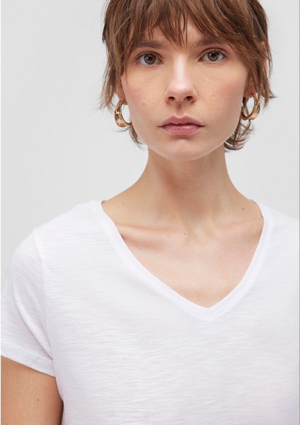 2li Siyah Beyaz Kadın V Yaka Basic Tişört 1611371-900