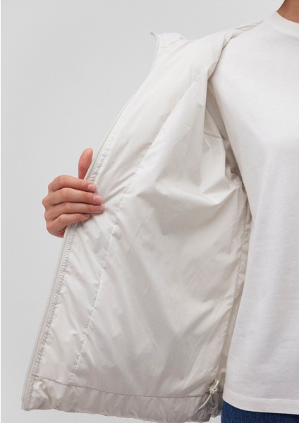 Su İtici Kapüşonlu Beyaz Şişme Mont 1110199-83746