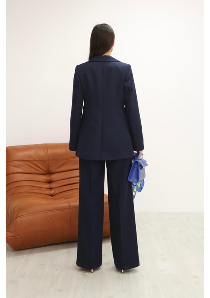 Kadın Lacivert Yandan Kuşaklı Blazer Ceket Pantolon Takım indirimleri