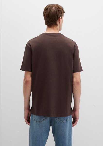 Cep Detaylı Kahverengi Tişört 066248-70251