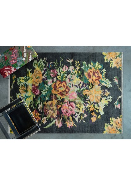 Siyah Çiçekli Modern Etnik Desenli Halı | Makinada Yıkanabilir | Hav Toz Vermez | Leke Tutmayaz | Kaymaz Taban | Dijital Makine Baskı | Salon Yolluk Mutfak Halısı modelleri
