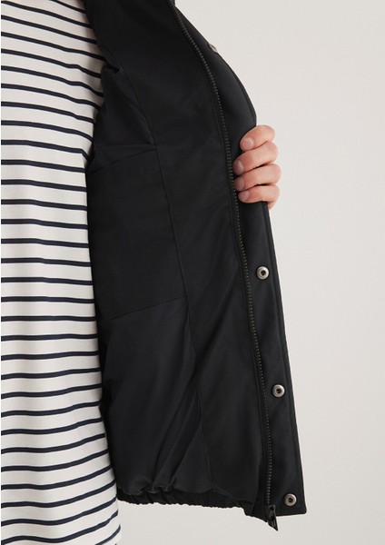 Dik Yaka Siyah Mont 0110474-900