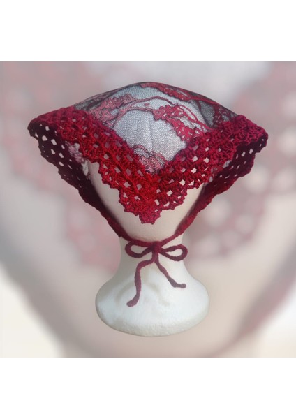 Gotik Güpür Detaylı Işlemeli Bandana – Siyah Zarafet
