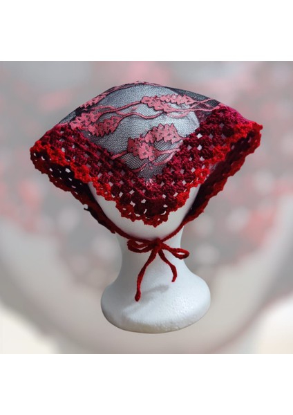 Gotik Güpür Detaylı Işlemeli Bandana – Siyah Zarafet