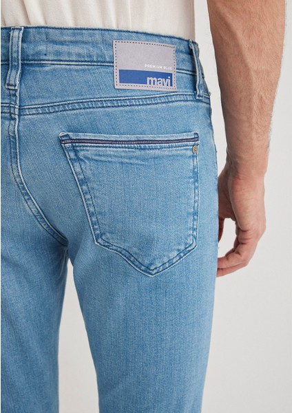 James Premium Blue Açık Mavi Jean Pantolon 0042487837