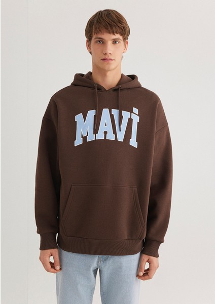 Mavi Logo Baskılı Kapüşonlu Kahverengi Sweatshirt 067149-88067