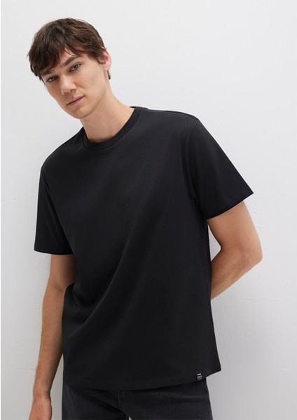 Etiket Detaylı Siyah Basic Tişört 0611824-900