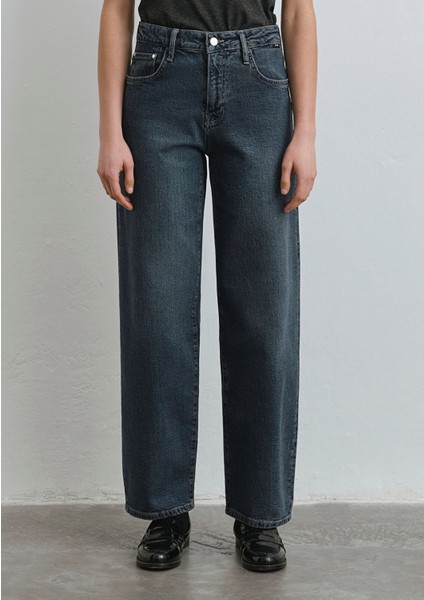 Leila Mavi Premium Gölgeli Koyu Mavi Jean Pantolon 1010600-89936