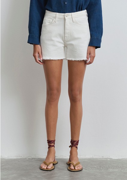 Heidi 90LAR Kırık Beyaz Jean Şort 1410057-90426