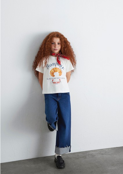 Kruvasan Baskılı Ekru Tişört 7610358-70057