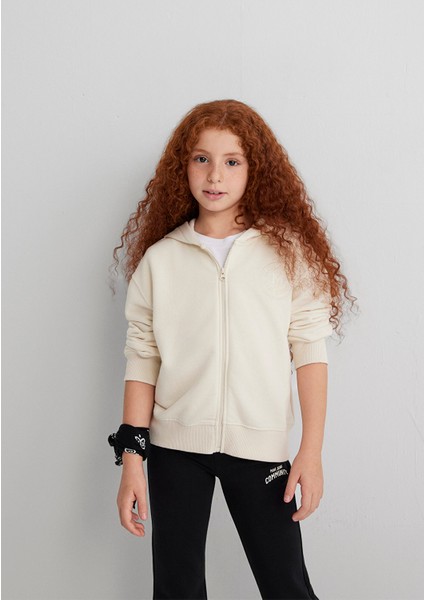 Mavi Patch Logo Fermuarlı Bej Sweatshirt 7S10144-70072