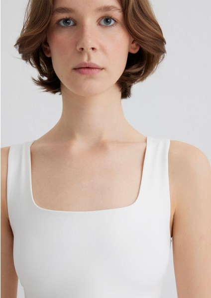 Kare Yaka Beyaz Poliamid Atlet 1613498-70057