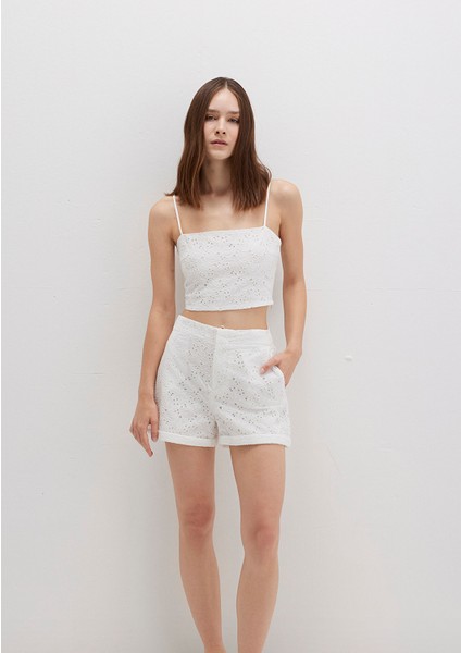 Fisto Işlemeli Beyaz Şort 1410236-70057