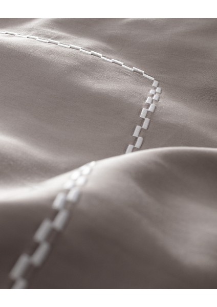 Laila Çift Kişilik %100 Pamuk Nakışlı Saten Nevresim Takımı - Vizon