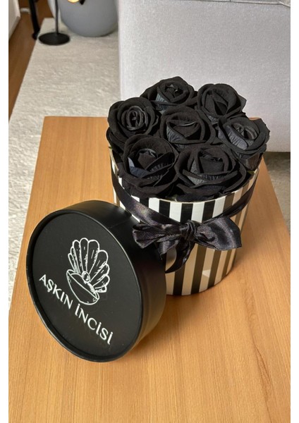 Sevgiliye Özel Hediye Gül Kutu Siyah Hediyelik Çiçek Doğum Günü Sepeti Kız Arkadaşa Sevgili fırsatları