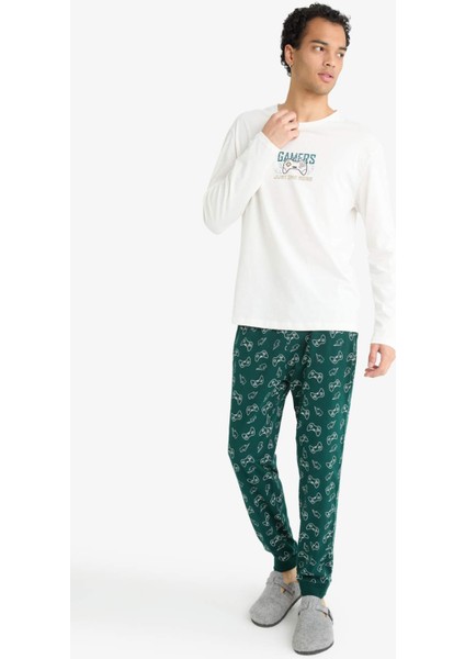 Pijama Takımı Regular Fit Baskılı Uzun Kollu Üst Desenli Uzun Alt G2643AX25WN fiyatları