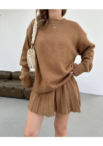 Triko Kumaş Pileli Etekli Hırka Takım