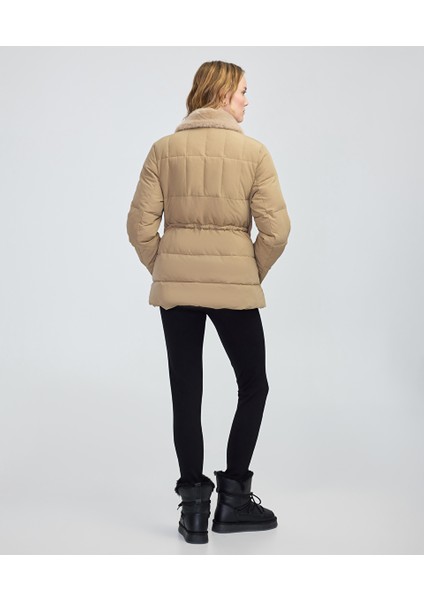 Suni Kürk Yakalı Kapitone Mont IW6250012072003 fırsatları