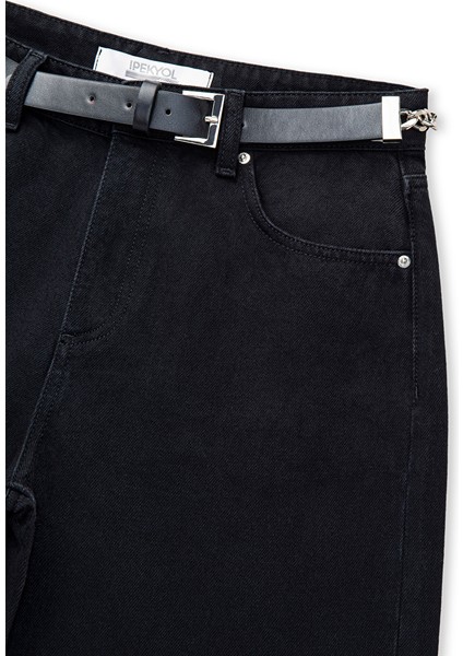 Zincirli Kemerli Wide Leg Jean Pantolon IW6250018048001 indirimleri