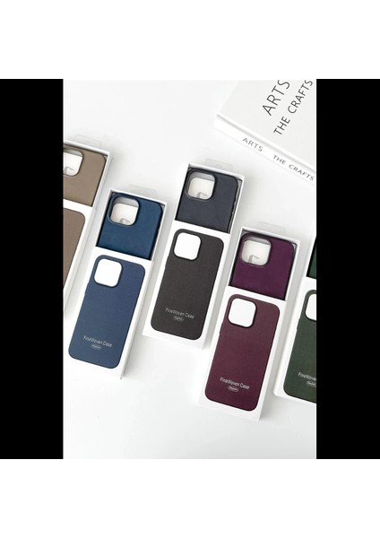 iPhone 15 Pro Kılıf Karen Magsafe Kapak fırsatları